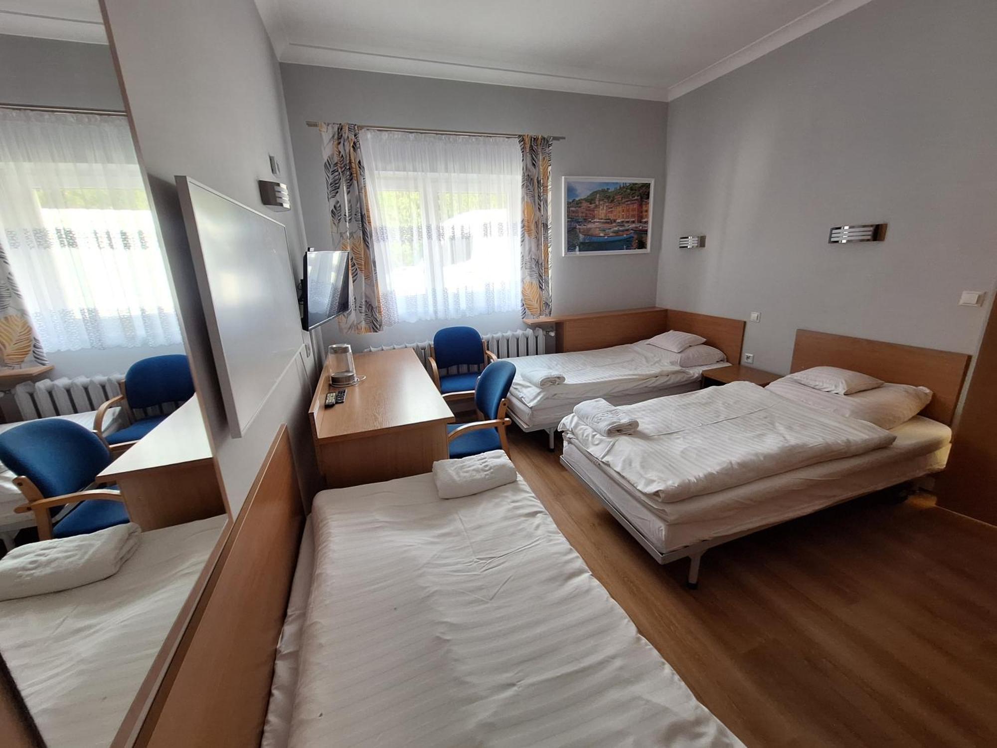 科莫特汽车旅馆 Przeźmierowo 外观 照片